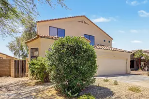 1951 W Carol Ann Way, Phoenix, AZ 85023 - Photo 4