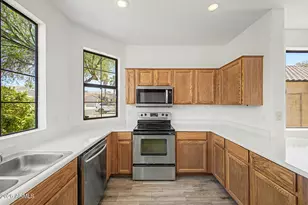 1951 W Carol Ann Way, Phoenix, AZ 85023 - Photo 14
