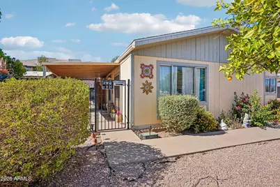 2520 E Behrend Drive, Phoenix, AZ 85050 - Photo 2