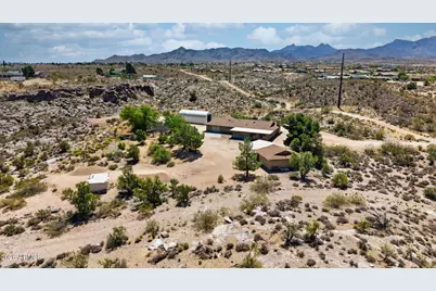 3127 E Rosslynn Drive, Kingman, AZ 86401 - Photo 8