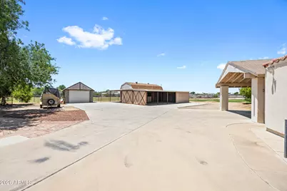 8504 N 99th Avenue, Peoria, AZ 85345 - Photo 6