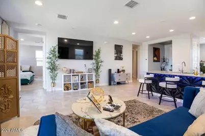8908 W Solano Drive, Glendale, AZ 85305 - Photo 2