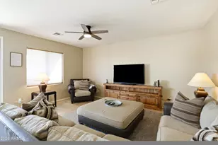 46203 W Sky Ln, Maricopa, AZ 85139 - Photo 8