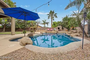 1194 E Locust Dr, Chandler, AZ 85286 - Photo 26