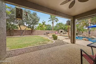1194 E Locust Dr, Chandler, AZ 85286 - Photo 22