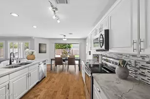 1394 E Betsy Ln, Gilbert, AZ 85296 - Photo 4