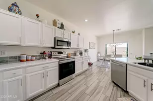 10809 E Boston St, Apache Junction, AZ 85120 - Photo 36