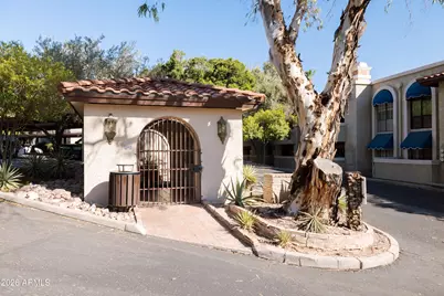 7557 N Dreamy Draw Drive #275, Phoenix, AZ 85020 - Photo 30