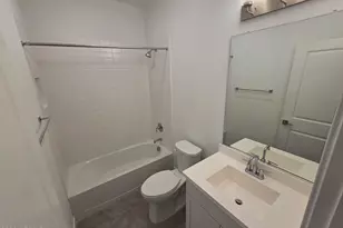 8631 W Augusta Ave, Glendale, AZ 85305 - Photo 14