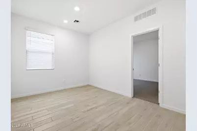 17869 W Washington Street, Goodyear, AZ 85338 - Photo 16