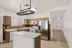 15454 W Cameron Dr, Surprise, AZ 85379 - Photo 18