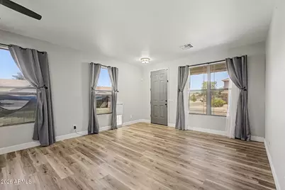 1035 E Harvest Road, San Tan Valley, AZ 85140 - Photo 4