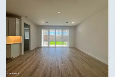 27383 N 69th Lane, Peoria, AZ 85383 - Photo 10