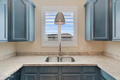 7027 N Scottsdale Road #214, Paradise Valley, AZ 85253 - Photo 10