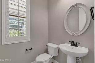 22369 N 99th Ln, Peoria, AZ 85383 - Photo 10