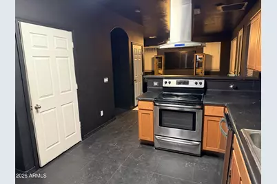 8524 W Monroe Street, Peoria, AZ 85345 - Photo 12