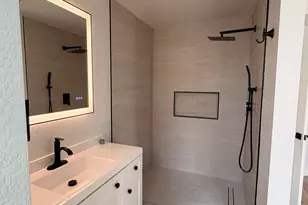 6413 W Onyx Ave, Glendale, AZ 85302 - Photo 12