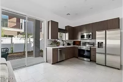 3622 N 38th Street #15, Phoenix, AZ 85018 - Photo 6
