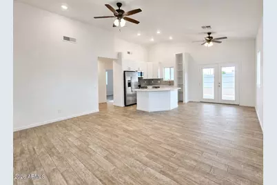 1112 E 4th Street, Casa Grande, AZ 85122 - Photo 10