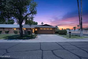18446 N 104th Ave, Sun City, AZ 85373 - Photo 1