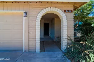 2421 W Brooks St, Chandler, AZ 85224 - Photo 2