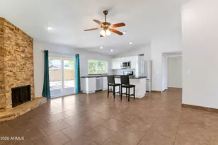 2421 W Brooks St, Chandler, AZ 85224 - Photo 16
