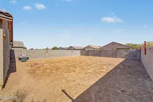 10445 W Cordes Rd, Tolleson, AZ 85353 - Photo 24