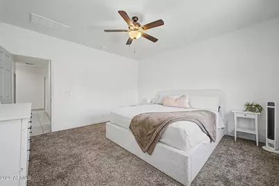 10445 W Cordes Road, Tolleson, AZ 85353 - Photo 14