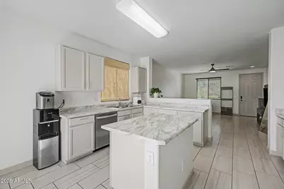 10445 W Cordes Road, Tolleson, AZ 85353 - Photo 10