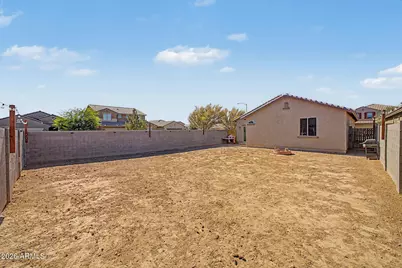 10445 W Cordes Road, Tolleson, AZ 85353 - Photo 26