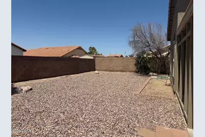 8910 N 114th Avenue, Peoria, AZ 85345 - Photo 10