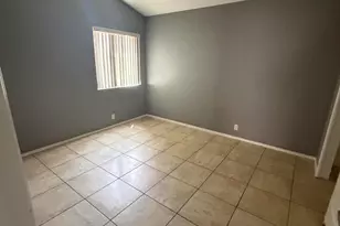 8910 N 114th Ave, Peoria, AZ 85345 - Photo 16