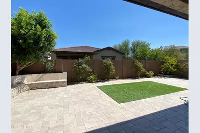 233 W Sandra Terrace, Phoenix, AZ 85023 - Photo 22