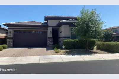 233 W Sandra Terrace, Phoenix, AZ 85023 - Photo 1