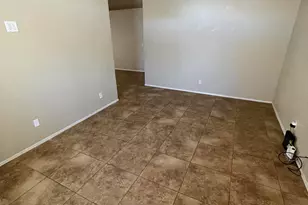8831 N 114th Ave, Peoria, AZ 85345 - Photo 12
