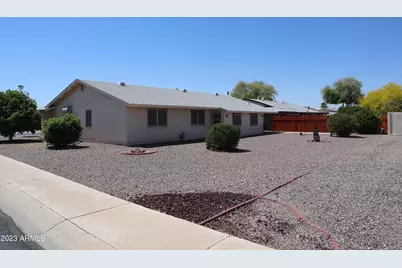 10102 W Andover Avenue, Sun City, AZ 85351 - Photo 2