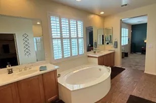 2245 W Clearview Trail, Phoenix, AZ 85086 - Photo 6