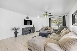 3422 W Glass Ln, Phoenix, AZ 85041 - Photo 6