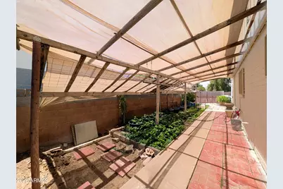 7364 N 39th Avenue, Phoenix, AZ 85051 - Photo 54