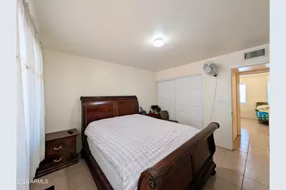 7364 N 39th Avenue, Phoenix, AZ 85051 - Photo 36