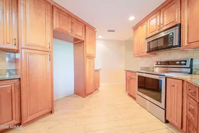 10709 W Wheatridge Drive, Sun City, AZ 85373 - Photo 12