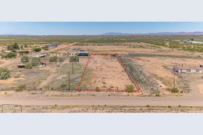 30X E Crystal Avenue #2, Douglas, AZ 85607 - Photo 1