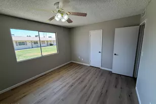 13640 N Silverbell Dr, Sun City, AZ 85351 - Photo 8