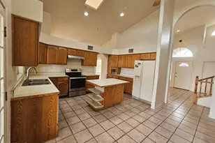 1543 N San Juan Capistrano Dr, Sierra Vista, AZ 85635 - Photo 12