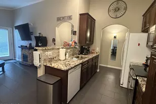 2058 S Voyager Dr, Gilbert, AZ 85295 - Photo 10