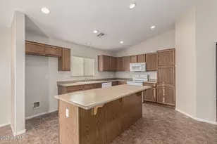 17771 W Ventura St, Surprise, AZ 85388 - Photo 12
