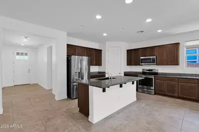 10631 E Wavelength Avenue, Mesa, AZ 85212 - Photo 6