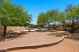 6426 E Bambi Dr, Mesa, AZ 85215 - Photo 32