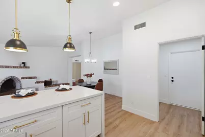 2536 N Evergreen Street, Chandler, AZ 85225 - Photo 10