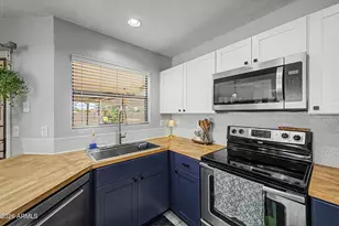 12605 S Coconino Ct, Phoenix, AZ 85044 - Photo 12